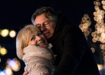 ‘Buy a yacht,’ he told me. My fiancé, 67, is cutting his kids out of his will — and leaving everything to me. Should I be suspicious?