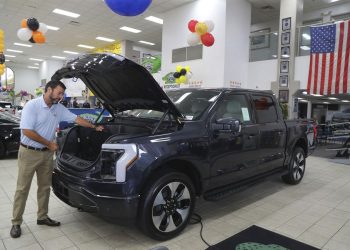 Electric Vehicle Buyers Can Soon Get Rebates At The Dealer