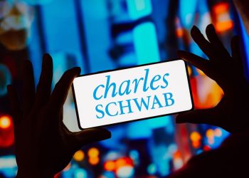 Charles Schwab Stock To Top The Consensus In Q3