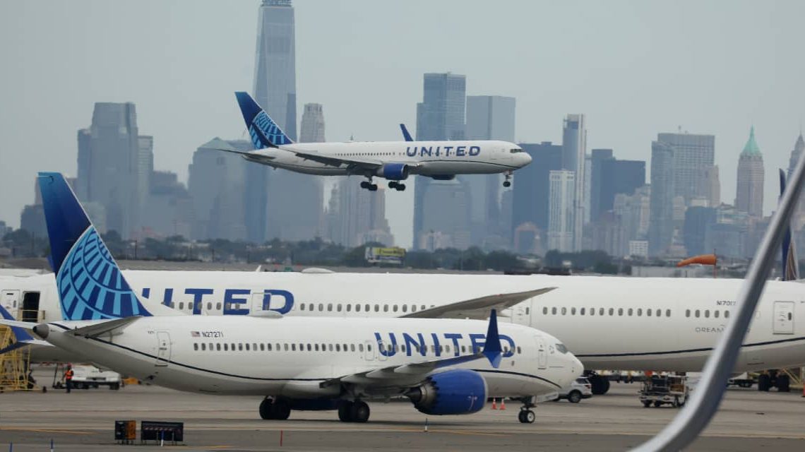 United Airlines Reports Earnings Today. What to Expect.