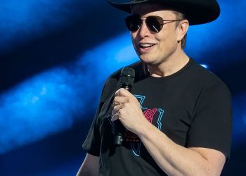 Opinion: The ‘Musk double standard’: Why rebel men are lionized but women get criticized.