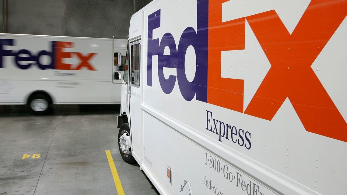 FedEx says UPS’s losses during union talks were its gains. Could its wages rise as well?