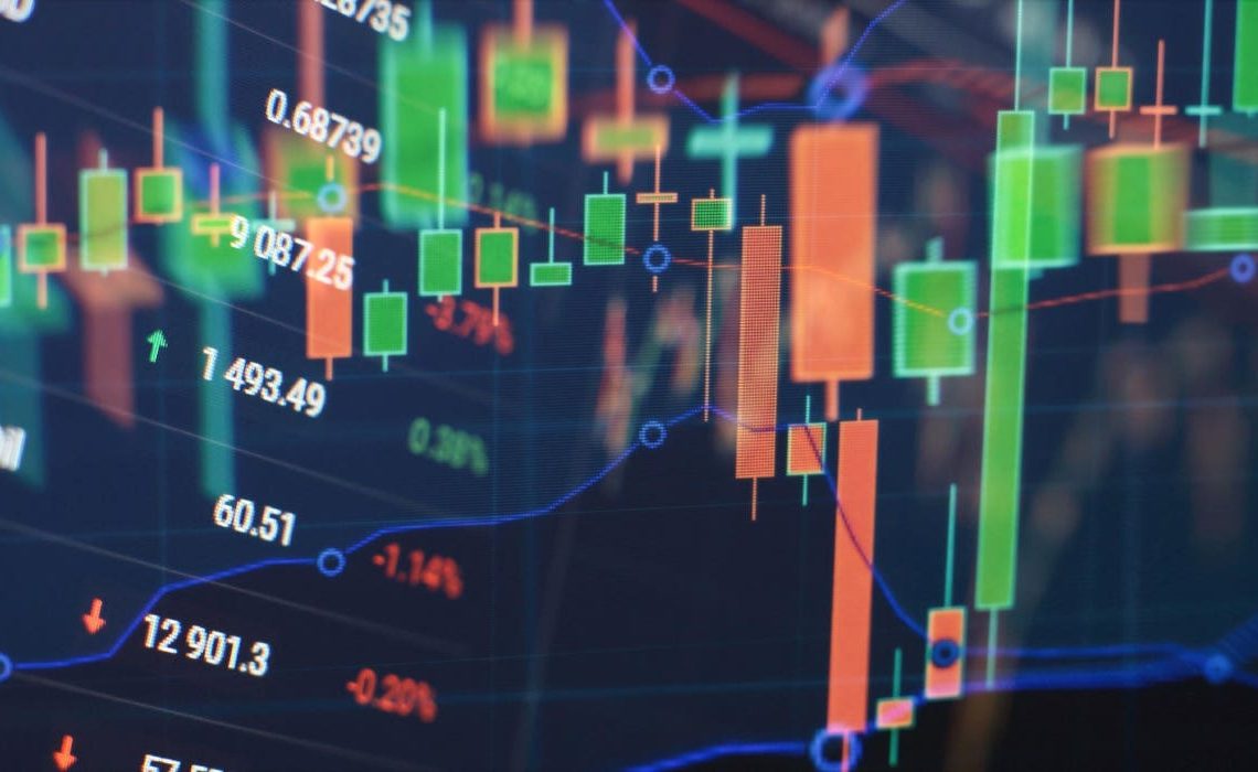 Big Nasdaq-100 Stocks Sell Off To Support Levels: Apple, NVIDIA, Tesla