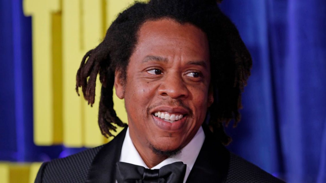 Would you rather have $500,000 or lunch with Jay-Z? The rapper responds to viral debate