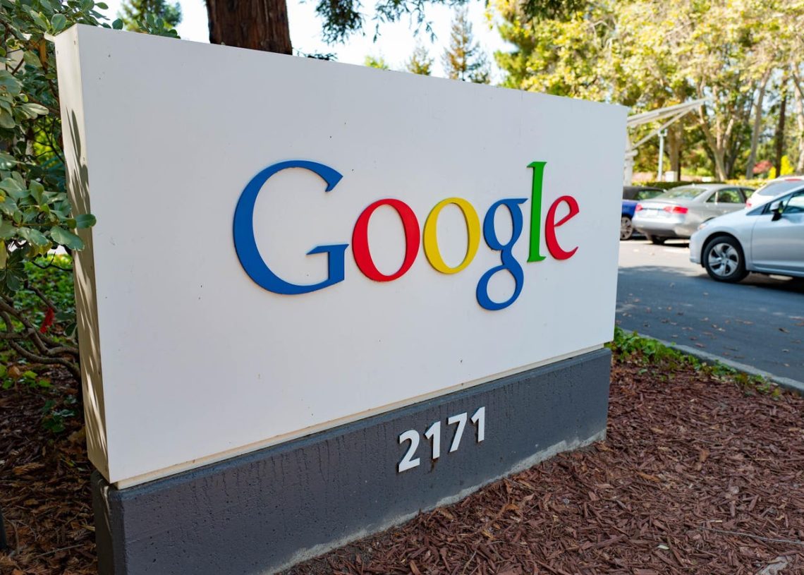 Alphabet And Microsoft Lead Off The Heart Of Earnings Season