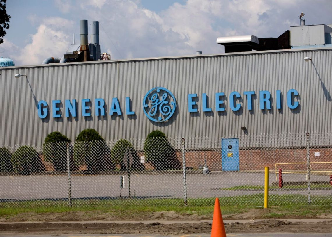 GE Reports Stellar Earnings Ahead Of Breaking Into Two Companies