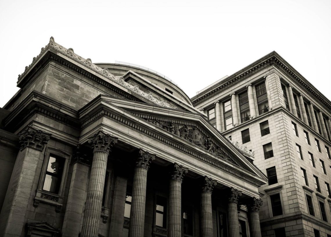 Large Banks May Be Poised For Success In Today’s Market