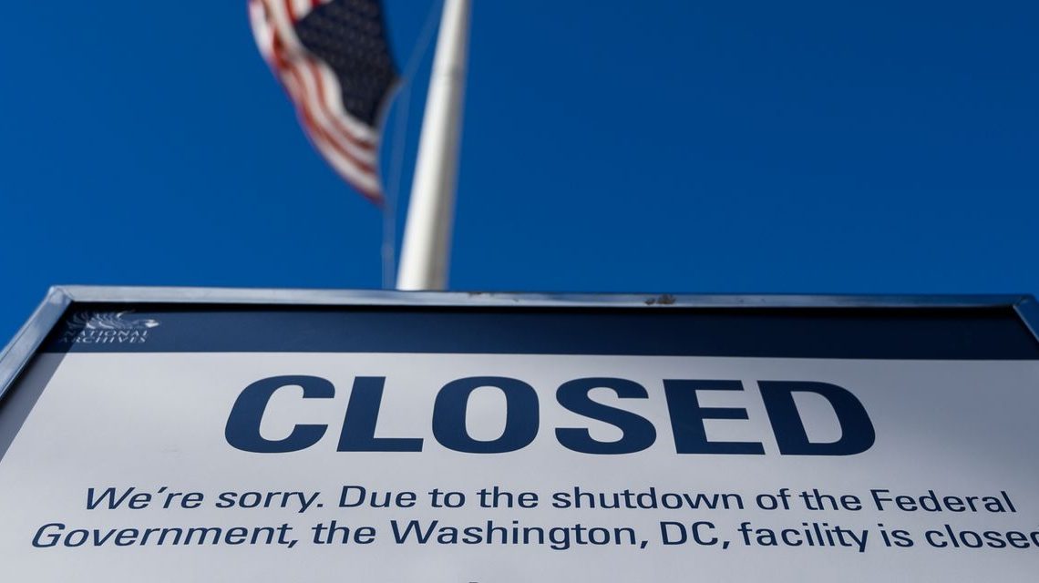Here’s how a government shutdown in November would likely impact stocks