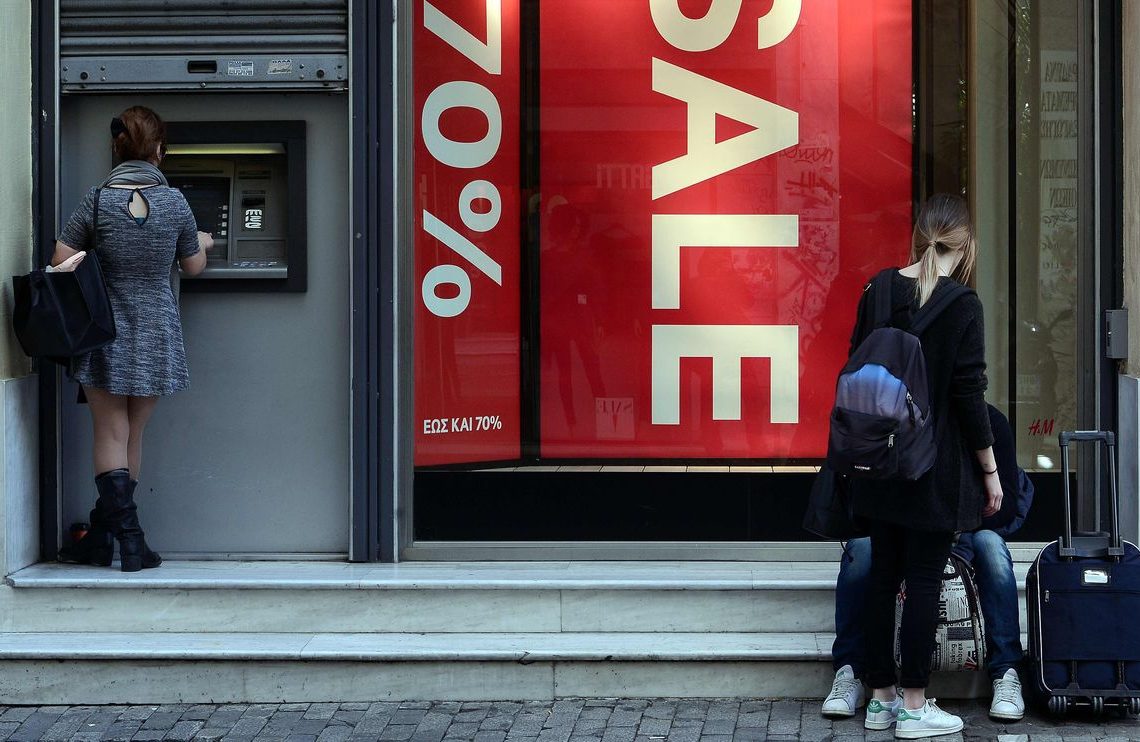 ‘A tale of two consumers’: Beneath reports of robust spending, subprime consumers are showing strains