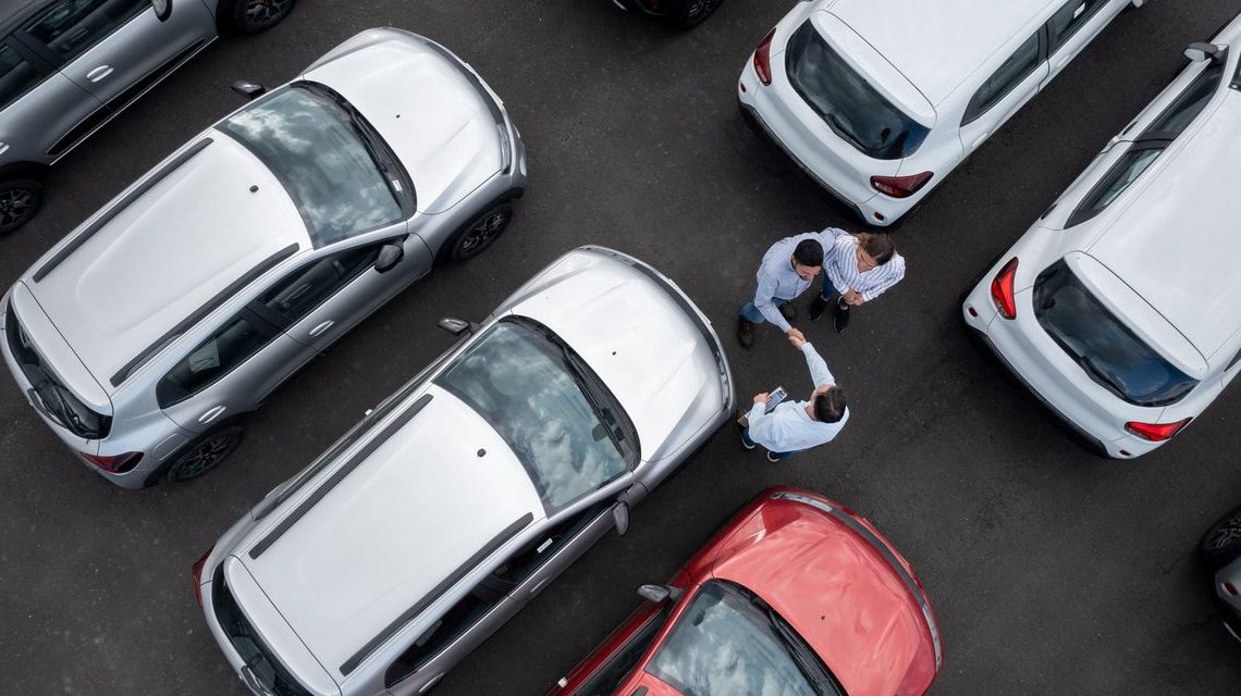 More Americans are car shopping, despite UAW strike and high prices