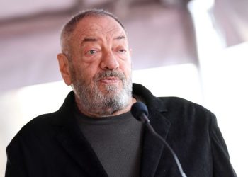 Law & Order creator Dick Wolf implores UPenn president to quit