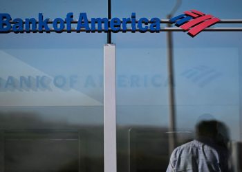 Bank of America’s $23-an-hour minimum pay is now the highest among big banks. But workers want more — and so do union organizers.