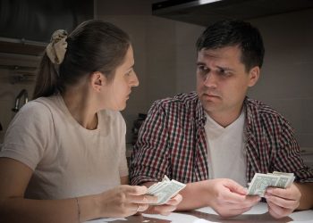 The return of student-loan payments doesn’t seem to have hurt consumer spending. But some low-income borrowers are feeling the pinch.