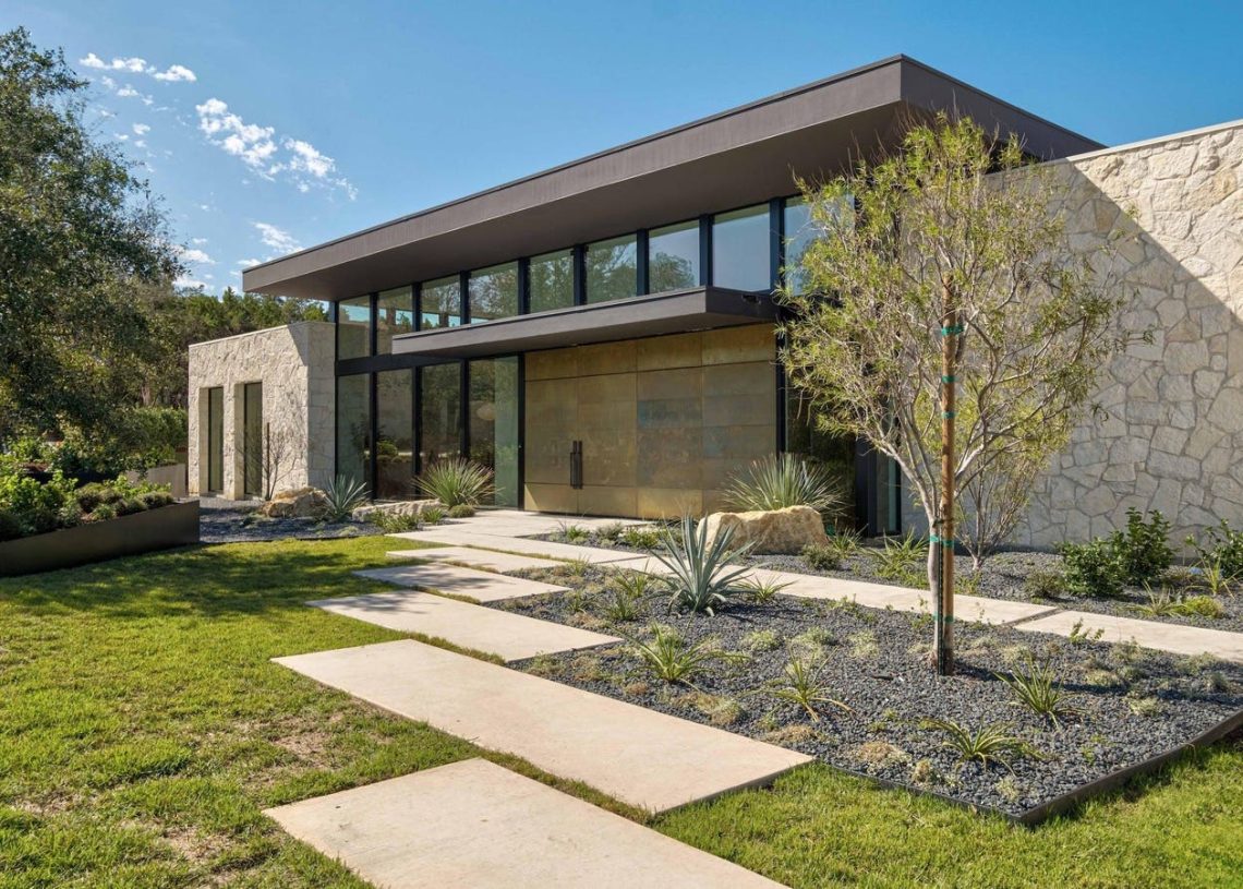 A Quintet Of Gated Homes Near Austin Is An Architectural Standout