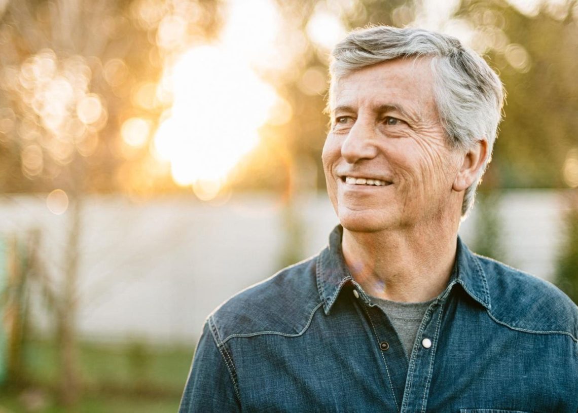 This Discounted Closed-End Fund Yield Pays A Sustainable 16% Yield