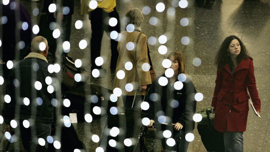 These are the best and worst air travel days around Thanksgiving and Christmas