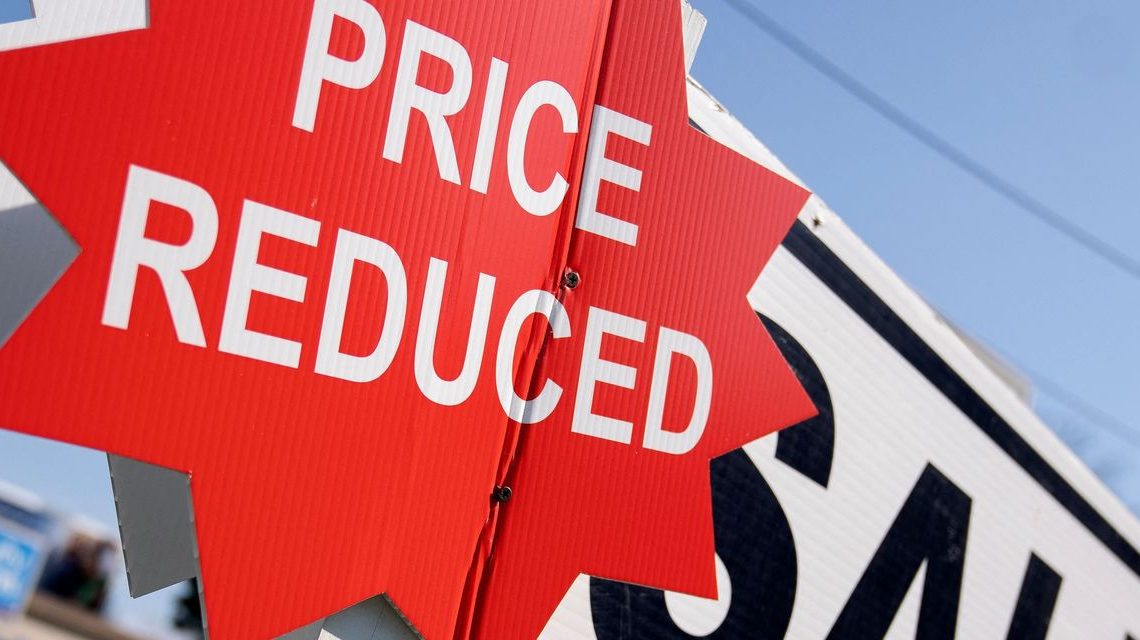 Tempted to go bargain-hunting for small-cap stocks? Why you might want to wait.