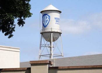 Warner Bros., Roblox, Robinhood, Array, Upstart, Toast, Lucid, and More Movers