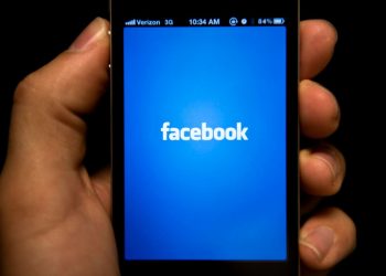 This Week In Credit Card News: Holiday Spending May Decline