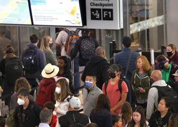 On the menu this Thanksgiving: the busiest air travel weekend in 18 years