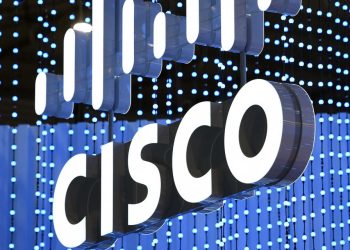 Cisco slashes earnings outlook, sending its stock tumbling
