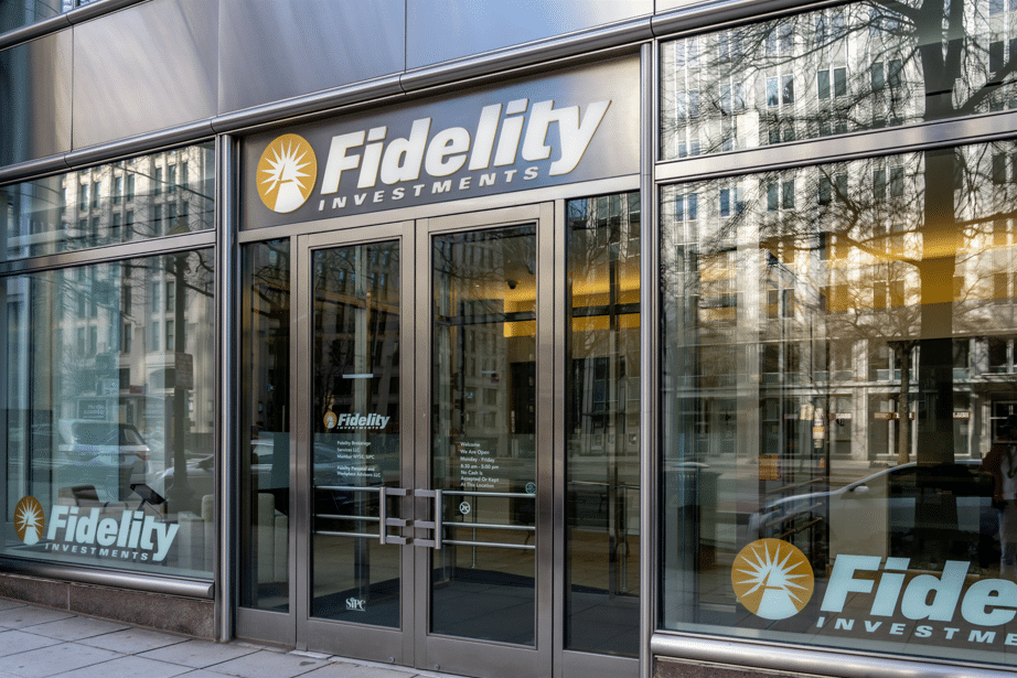 Fidelity Follows BlackRock, Files For Spot Ethereum ETF