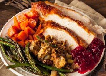 6 Thanksgiving dinner hacks for trimming ultra-processed foods from the menu