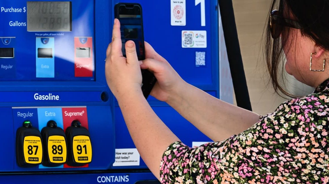 Oil Prices Fall for 4th Straight Week. A Rebound May Be Coming.