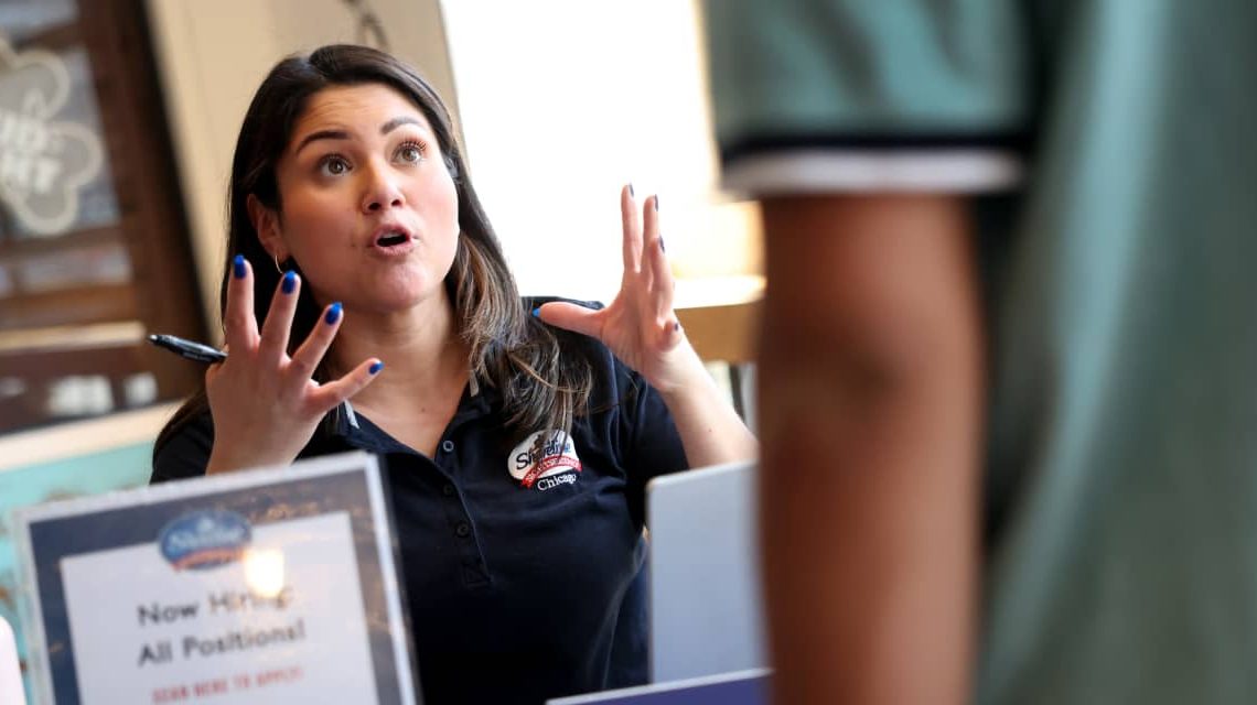 U.S. jobless claims drop to five-week low of 209,000, but the report also contains hints of trouble