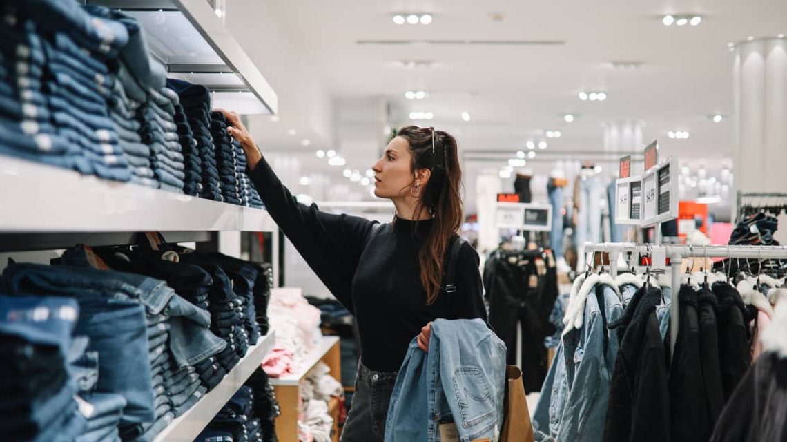 Retail execs say clothing demand is getting better. But it’s still kind of a mess.
