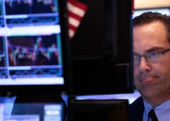 KBW spotlights East West Bancorp, Webster Bank and Western Alliance as offering growth and value in tough year for bank stocks