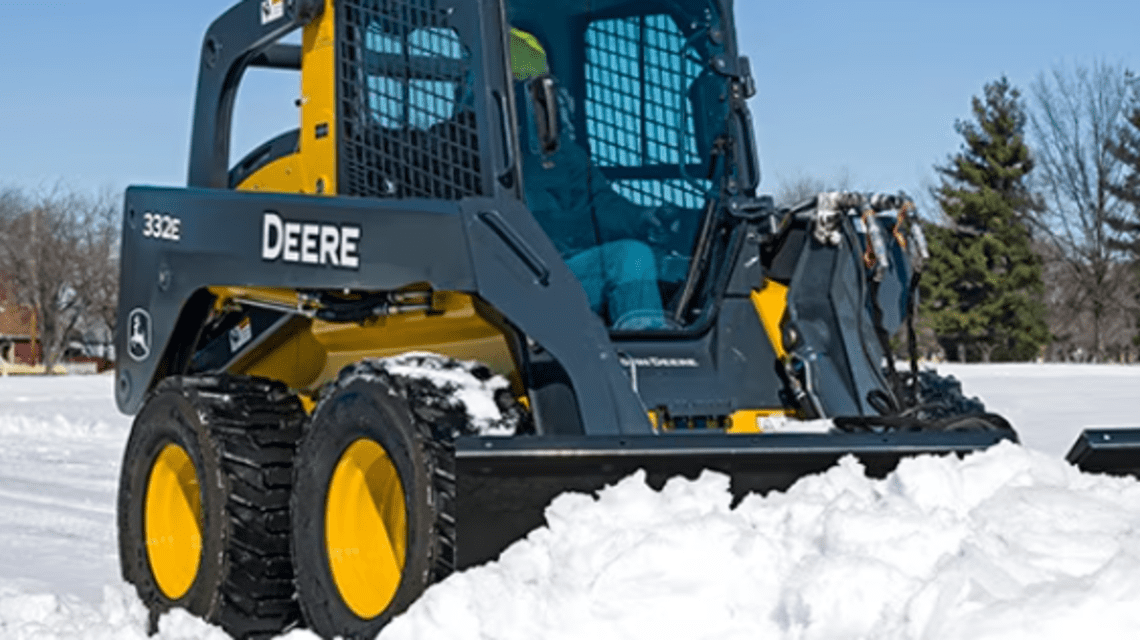 Deere’s stock dives after outlook for earnings, sales disappoint