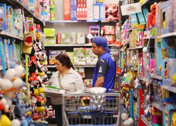 From Black Friday to Cyber Monday, here’s exactly when stores will offer the biggest discounts on TVs, toys, and more