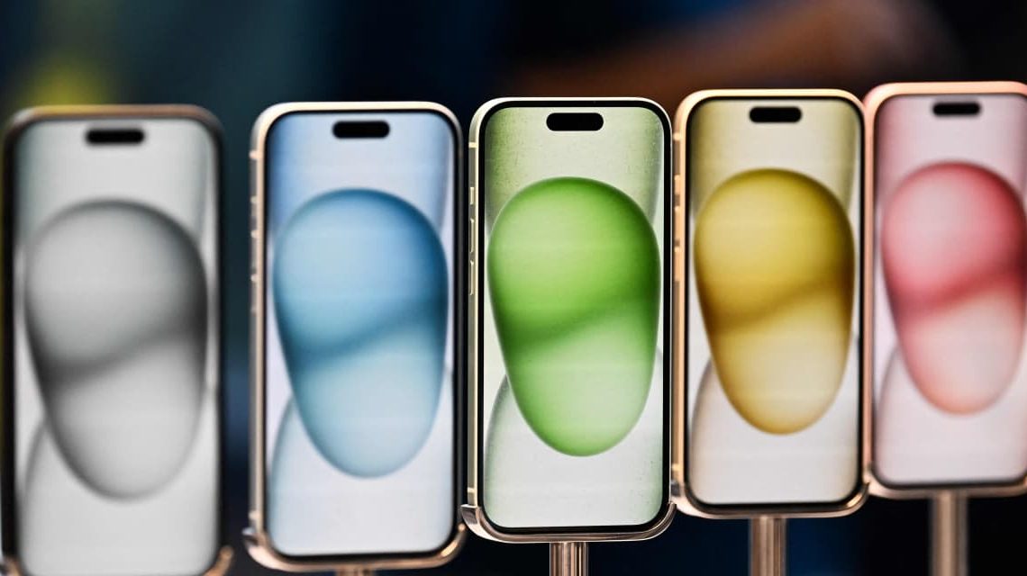 Apple’s iPhone 15 still sees strong demand, especially in China, Wedbush notes