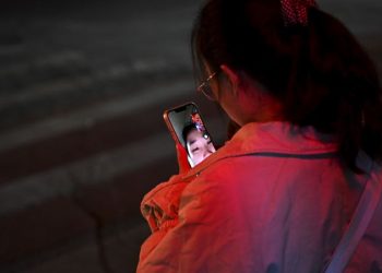 China says it’s built the world’s fastest internet network