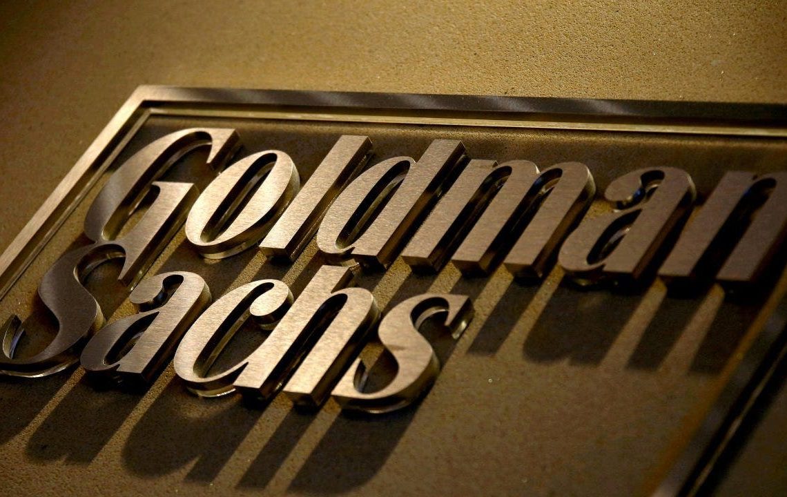 Goldman moves to unload GM credit card