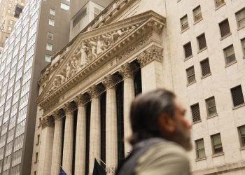 The Dow soars more than 560 points as markets bet the Fed is done with rate hikes