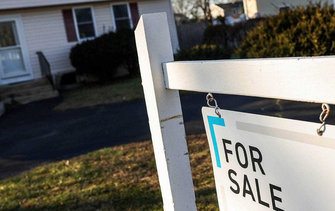 Want to buy a home in 2025? Here’s where mortgage rates will land