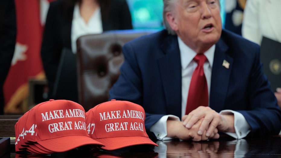 Trump signs executive order