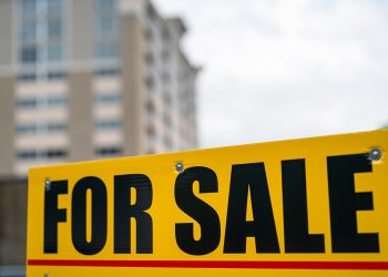 Mortgage rates fall for 2nd straight week, Freddie Mac says