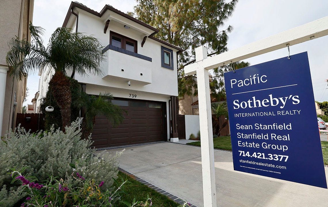 Home sellers face harsh new reality as listings hit record $698B value