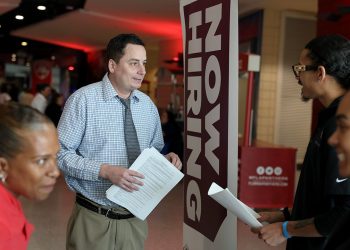 Online job listing company Careerbuilder + Monster files for bankruptcy