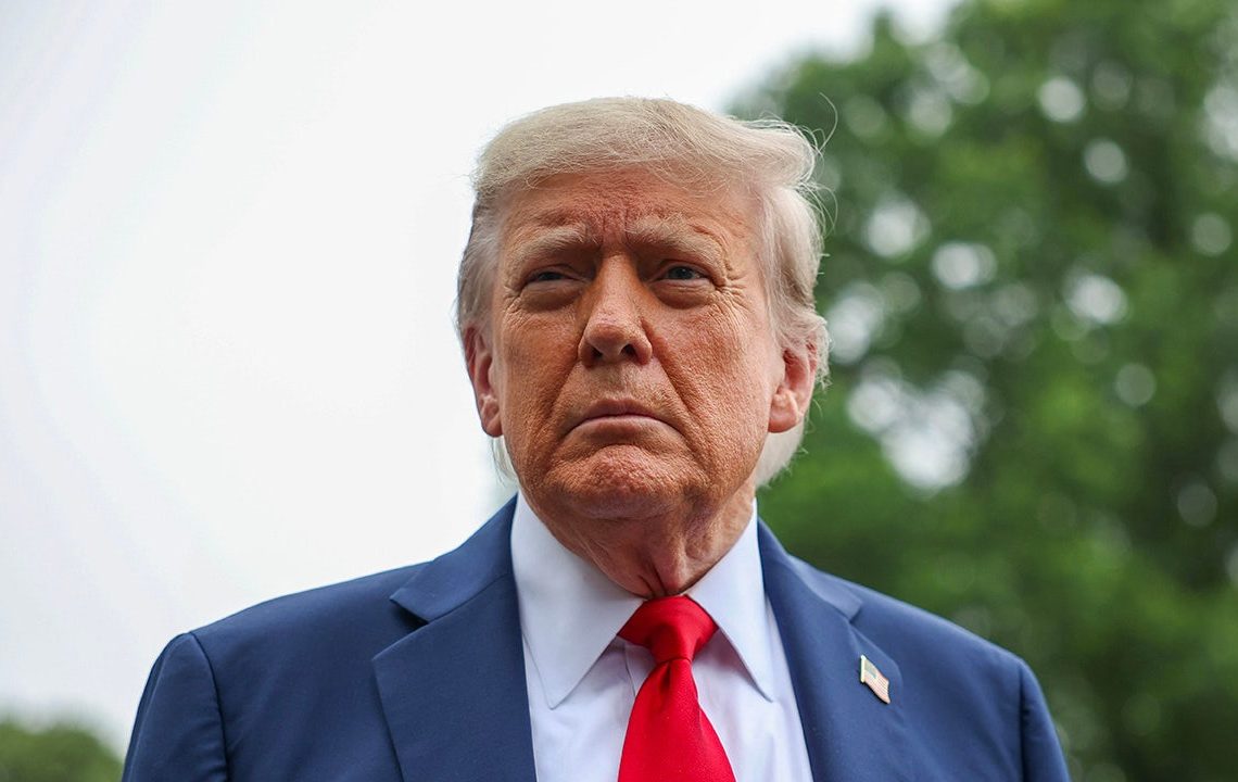 Trump announces 25% tariffs on Japan, South Korea