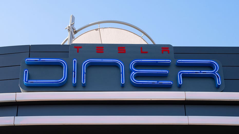Tesla Diner 