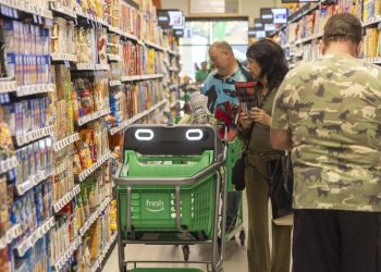 Fed’s favored inflation gauge shows consumer price pressures remained elevated in July