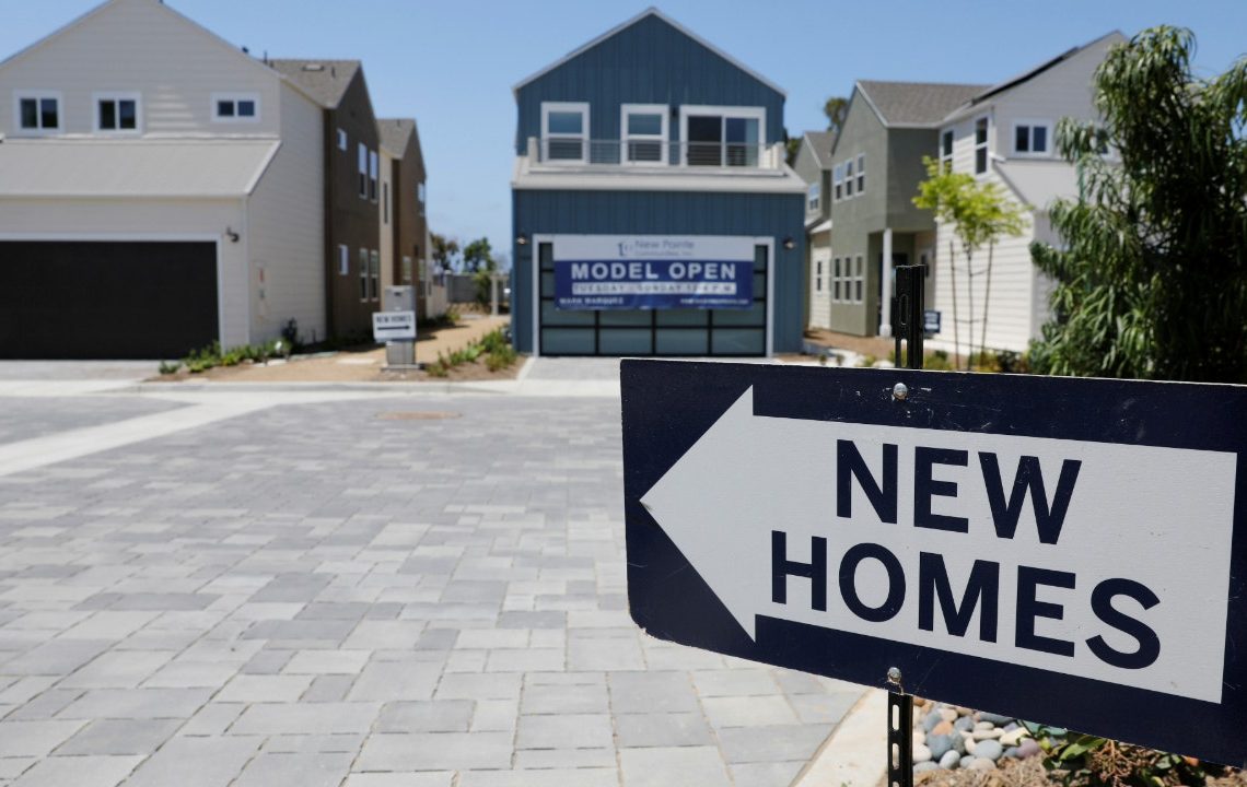 Mortgage rates rise for first time since July