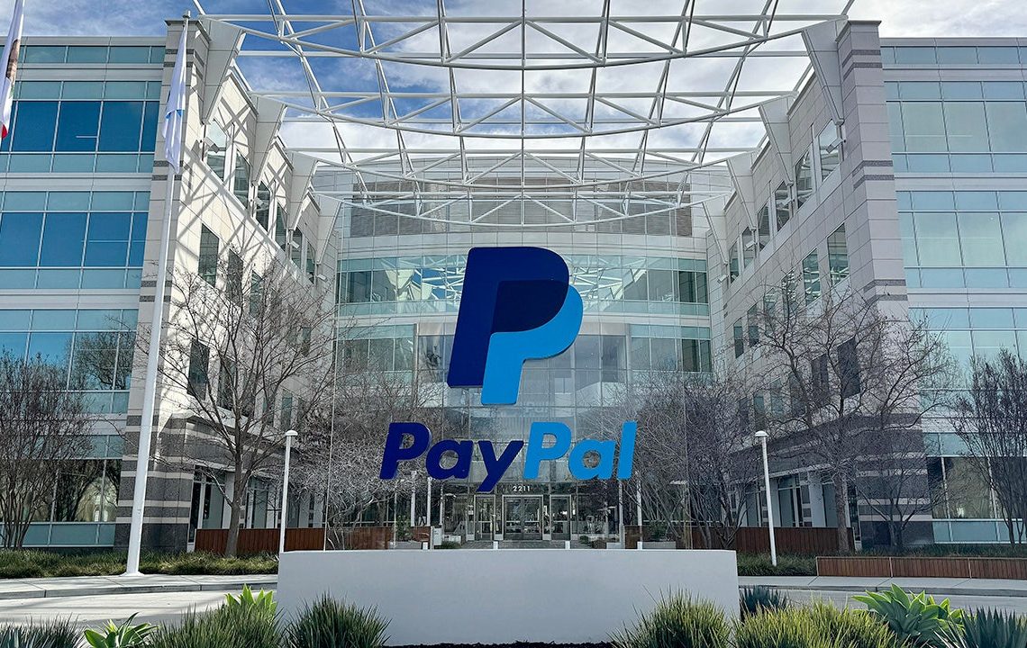 PayPal plans to launch bank serving small businesses around the US