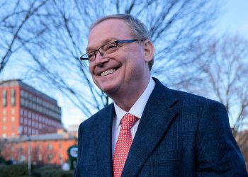 Wealthy Americans ‘ringing our phones off the hook’ to help with Trump accounts, Hassett says