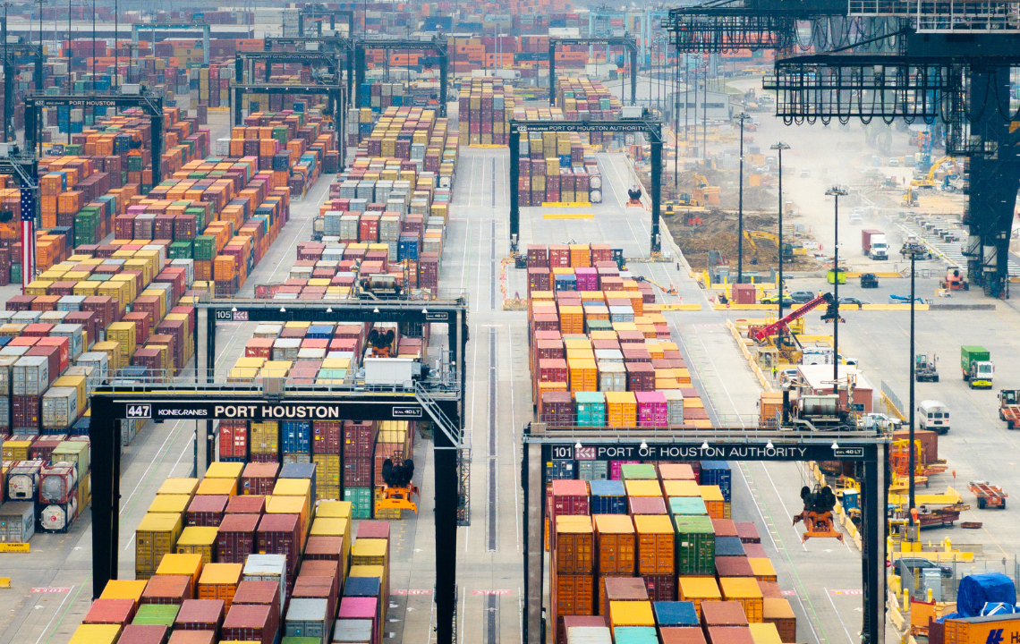 US economy grew at 0.5% in fourth quarter